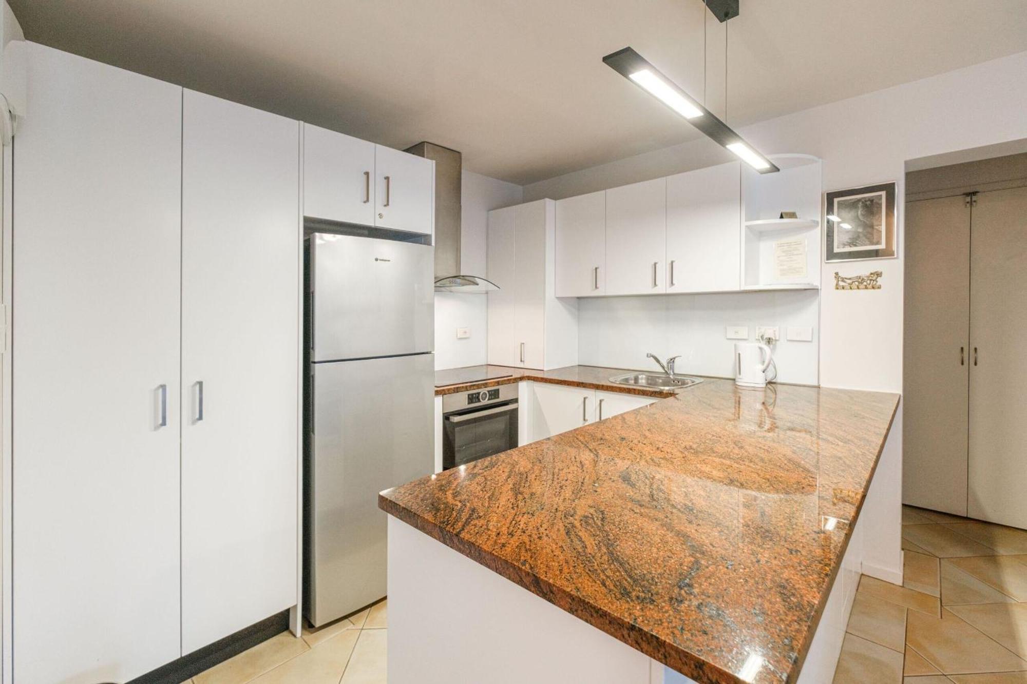 Onetangi Beach Apartments Zewnętrze zdjęcie